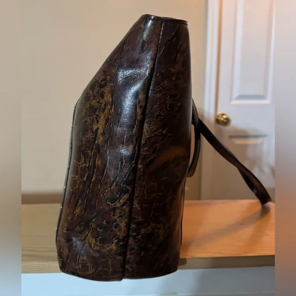 👜 Patricia Nash Abstract Animal Print Benvenuto Leather Tote - Picture 5 of 11